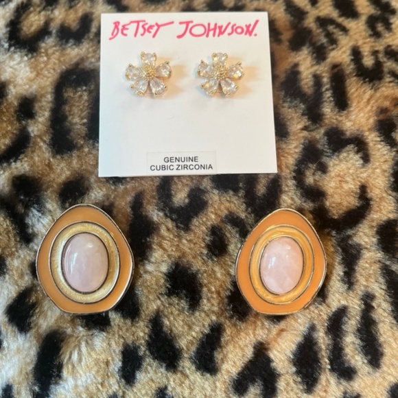 Betsey Johnson Jewelry - Betsey Johnson cz flower earrings & vintage Avon rose quartz & enamel earrings